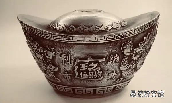 古人下完馆子，丢一锭银子就走，店家为何从不阻拦？不怕给少吗？
