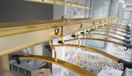 手摇晾衣架绳子断了怎么修
