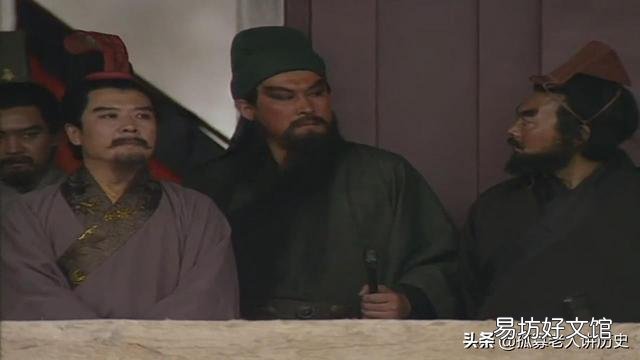 当初张辽投降，为何关羽不劝张辽投刘备？难道关羽也有投曹之心？