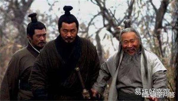 曹操殺呂伯奢說寧可我負天下人，休叫天下人負我，你有什么感觸？