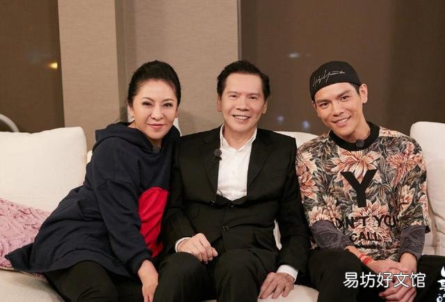 郭碧婷向太成都逛街没有保镖无人围观,为什么?