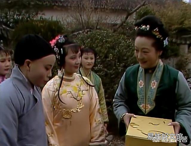 《红楼梦》里的冷子兴跟贾府是什么关系？