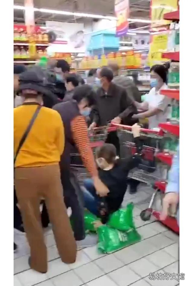菜价上涨，疫情之下，我们要不要储存一些生活必需品？你怎么看？