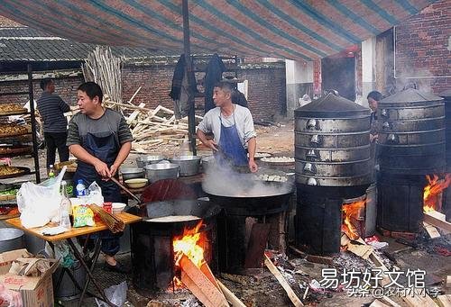 农村办喜事或丧事的时候，为什么吹唢呐的要去给大厨打个招呼？