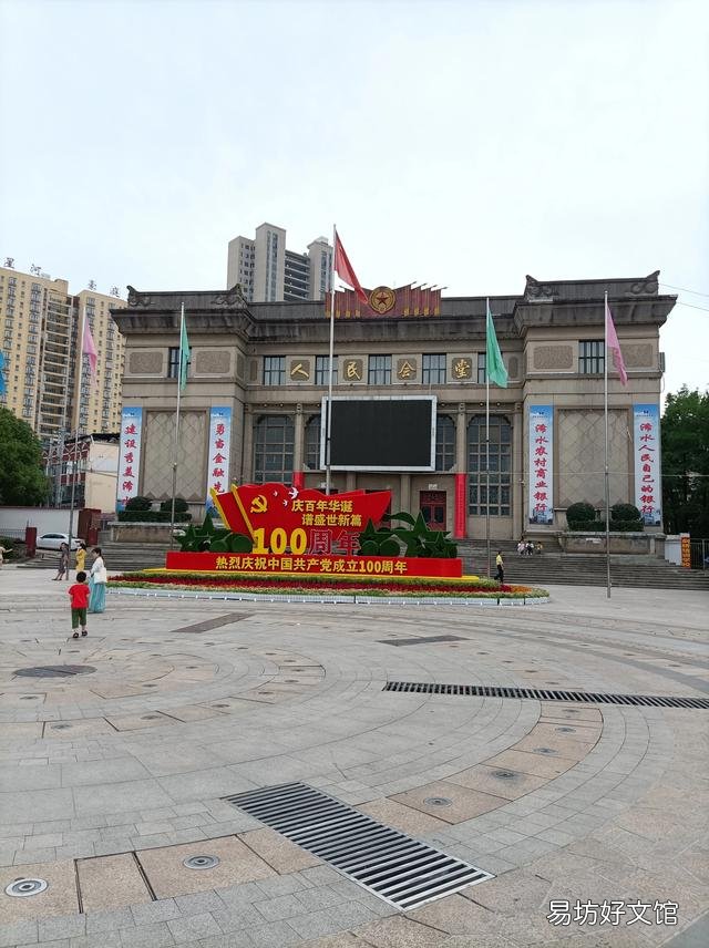 是否还记得小时候老家的土房子是什么样子?