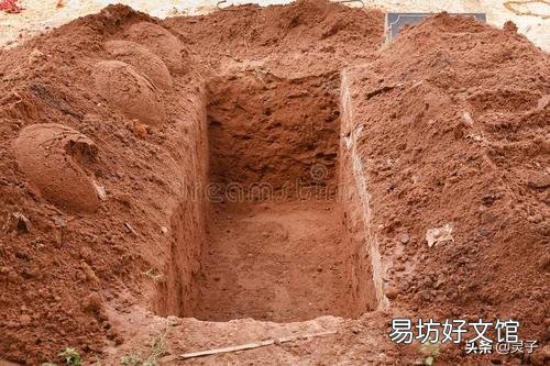 在农村,为什么有些人去世后要埋在庄稼地里?