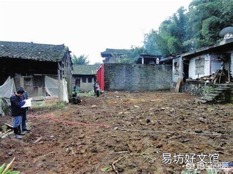 十几年前村大队把一块土地卖给我,现在想盖房,测量结果不是规划建设用地,怎么办?