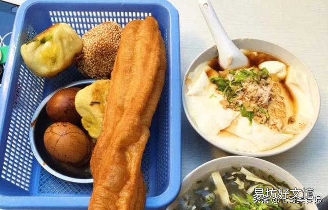 我跟两个朋友合伙做早点生意,每天卖1500元,请了4个阿姨我负责技术,请问可以做吗?