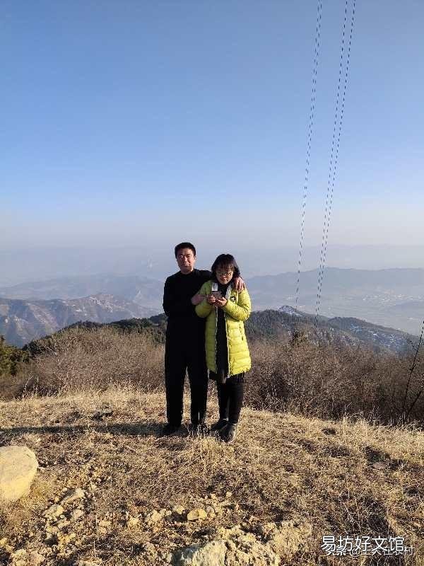 我们农村主持办红白喜事的人，东家给赏钱购物给回扣钱，一次赚几千元，你们那边是这样吗？