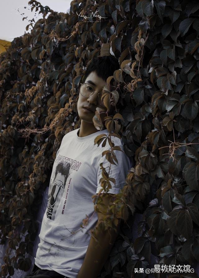 把你小时候的第一张照片和现在的照片分享出来,让我们一起品味?
