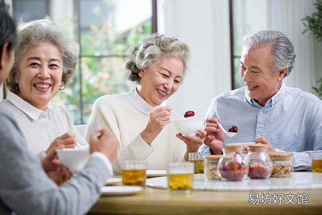 如果在饭店吃饭偶遇大衣哥朱之文,你会为他买单吗?