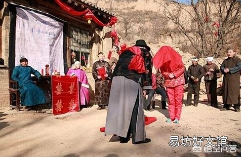 农村俗语老话讲的“宁嫁老头,不嫁小猴”说的是啥意思呢?有道理吗?