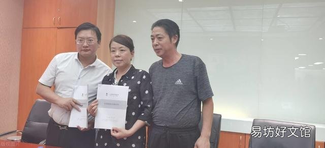 生母撤诉，杜妈离婚，这些瓜太大，网民如何消受？