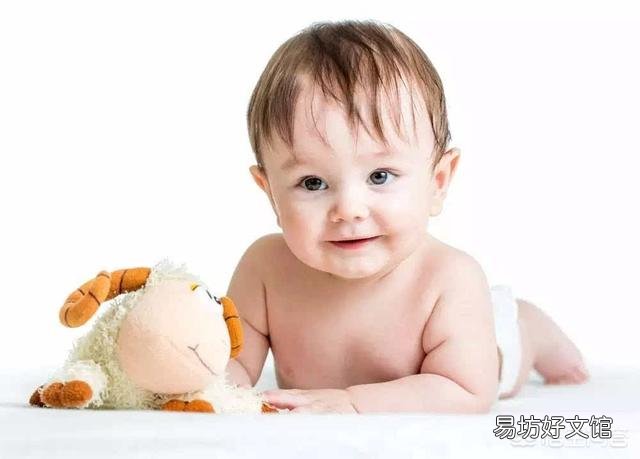 新生婴儿第一次剪头发,需要注意点什么?有什么讲究的?