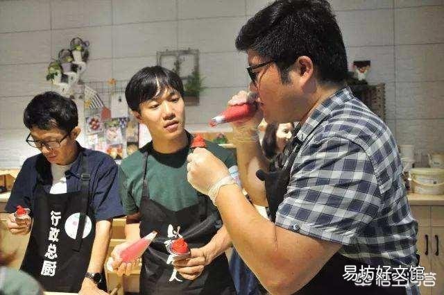 工作后,不再适应父母的生活方式了,是怎么回事?