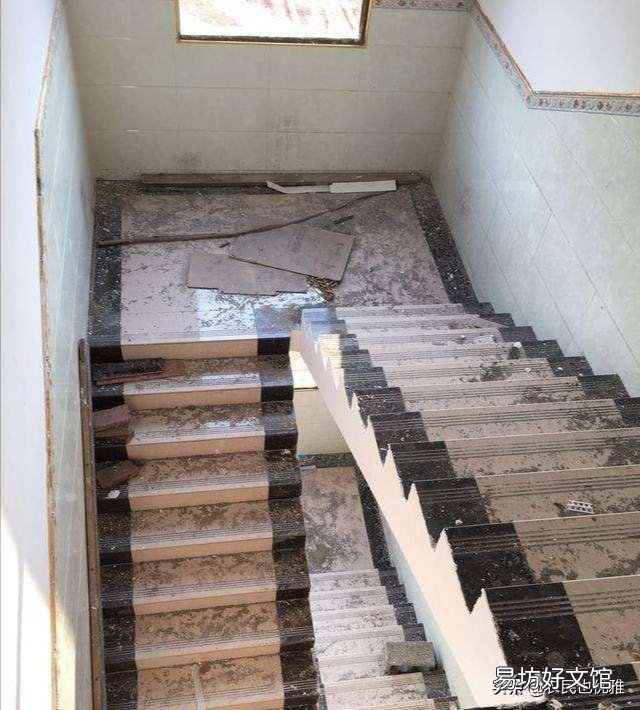 农村自建房，楼梯间做多大比较合适？
