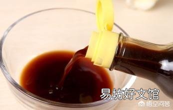 冰箱有异味，该怎么清理？平时注意什么可避免？