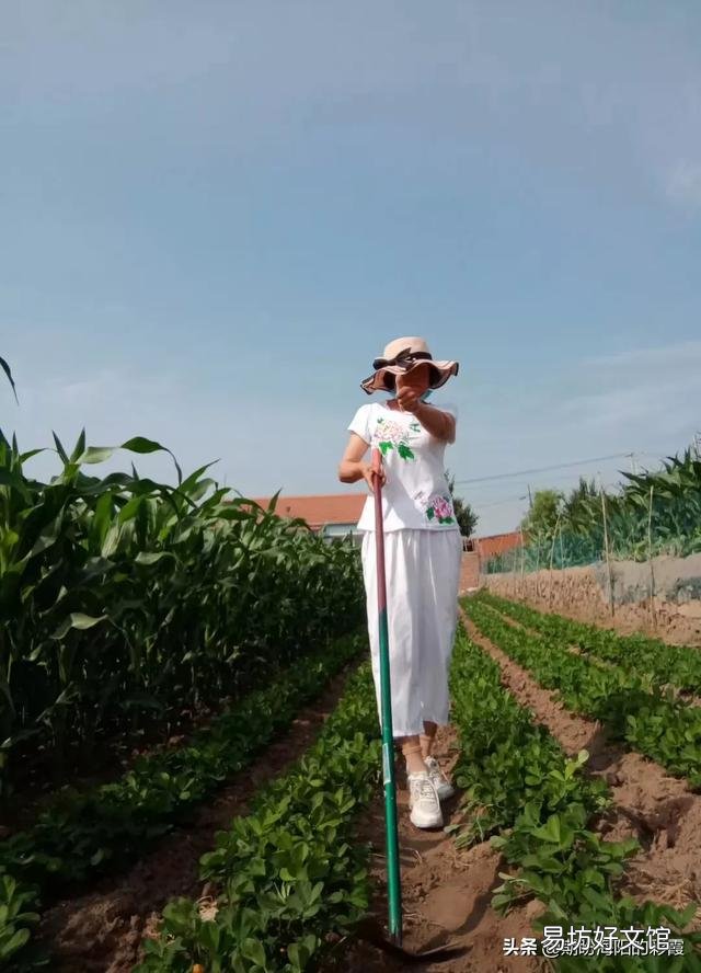 人在落魄的时候,一无所有,山穷水尽,负债累累,身边所有的人都离开了,应该怎么办?