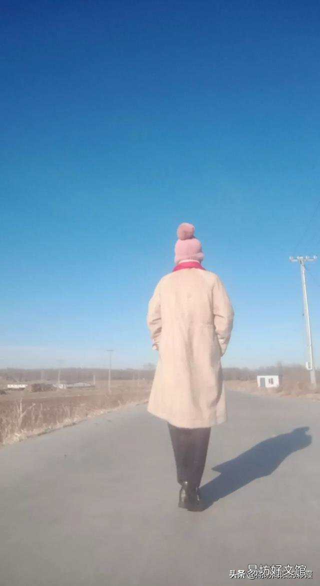 人在落魄的时候,一无所有,山穷水尽,负债累累,身边所有的人都离开了,应该怎么办?