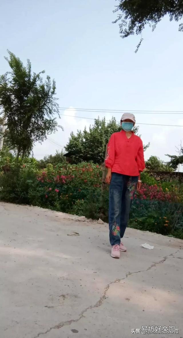 人在落魄的时候,一无所有,山穷水尽,负债累累,身边所有的人都离开了,应该怎么办?