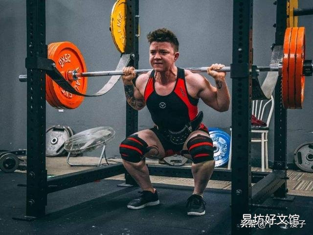 为什么有些健身撸铁的人长肌肉了就自认为就是运动能力提高了?