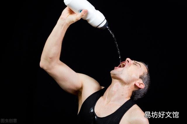 晚上暴走一个小时再加上不吃晚饭,一个月后能瘦下来吗?