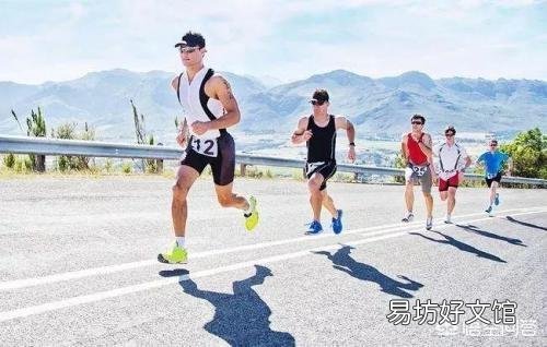 坚持每天慢跑,大概1个半小时,刚开始体重一直在降,后面怎么一点都没降了?