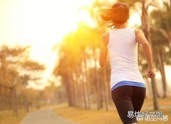 坚持每天慢跑,大概1个半小时,刚开始体重一直在降,后面怎么一点都没降了?