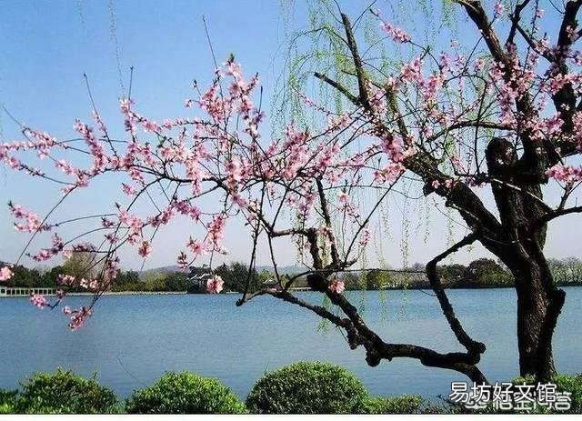 上联:烟雨江尽处,迷茫天欲雨,下联怎么对?