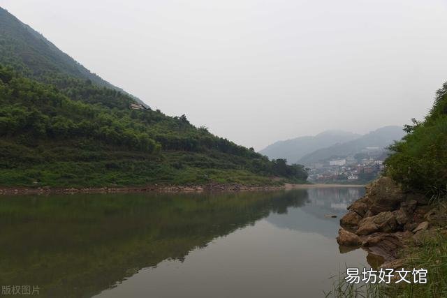 同样是浓香型白酒,为什么五粮液、剑南春喝起来味道不一样?