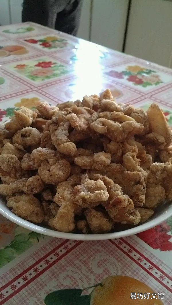 小时候家里穷，你都吃过什么一生难忘的东西？