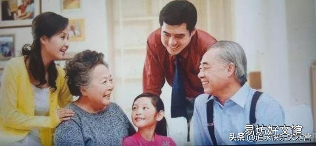 每次家庭聚会大哥一家都没有出过一分钱,还连吃带拿,要怎么跟他说好一点?