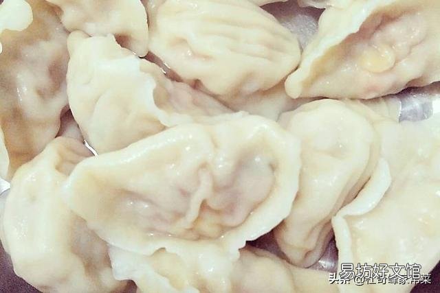 为什么饺子店的面皮和家里皮面不一样？