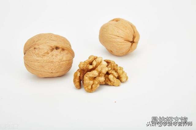 什么人适合吃核桃?核桃吃多少才健康?