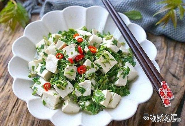 最近香椿很火，很想吃，有朋友能介绍一下具体的吃法做法吗？