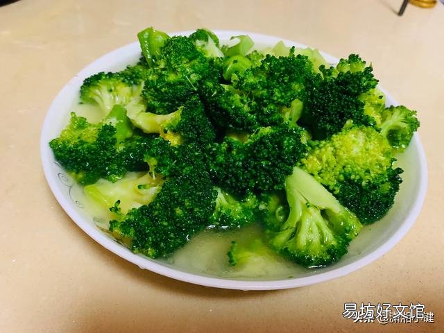 长时间上班自己带饭带什么好?