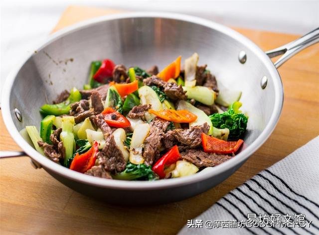 “蚝油”是否真的是万能调料，怎么做啥菜都可以放它？