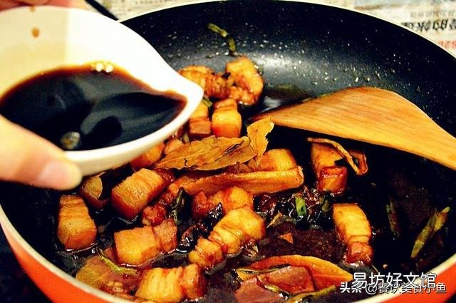 大家知道蚝油是什么制作的吗,怎么吃蚝油才好吃呢?
