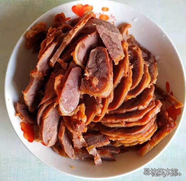假牛肉是怎么生产的?