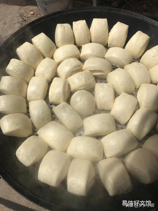 过年了,北方家家户户为什么要蒸很多馒头和包子?