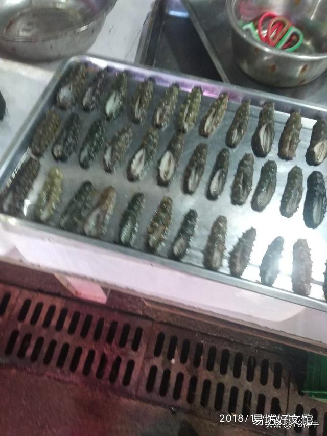 在4线城市开个海鲜店卖活花甲扇贝到冻品，在到海参燕窝干货，店才50平是不是太杂？