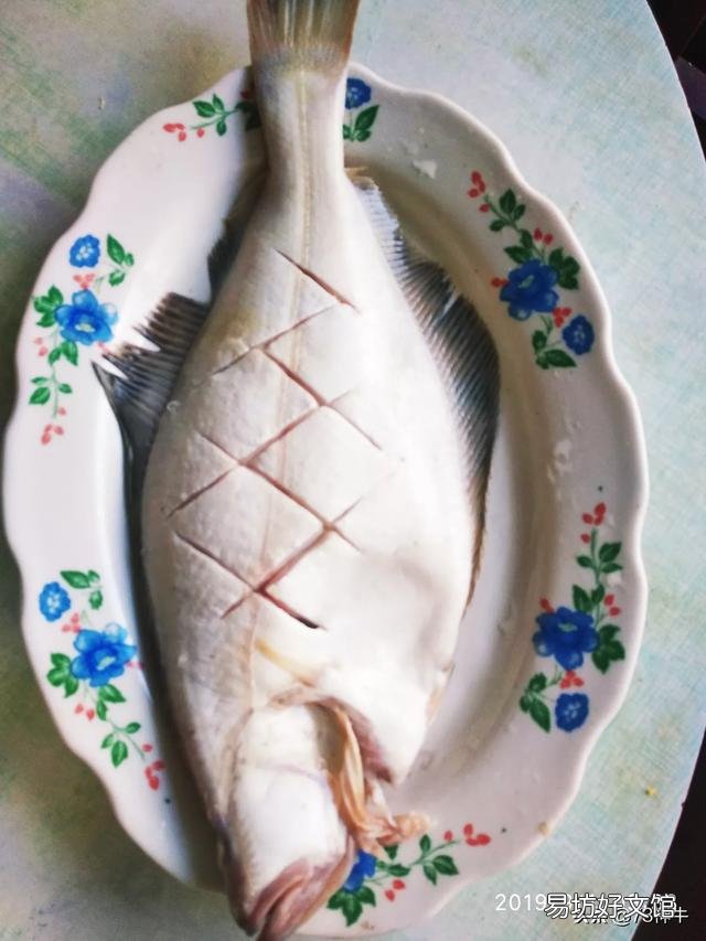 最近猪肉很贵，昨天黄渤海开海了，海鱼开始上市，你最喜欢吃哪种鱼，如何制作更美味？