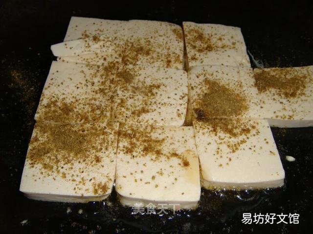 有哪些你认为十分美味,但外乡人吃不惯的家乡美食?