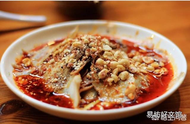 讓涼拌菜好吃的料油是怎么制作的？