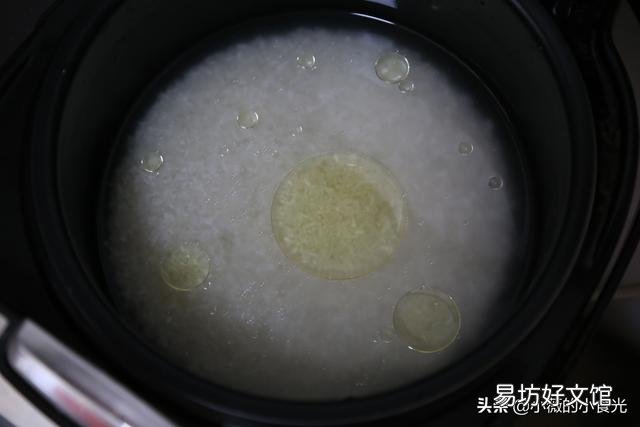 怎么才能用一个电饭煲就搞定饭菜，做一顿懒人饭呢？