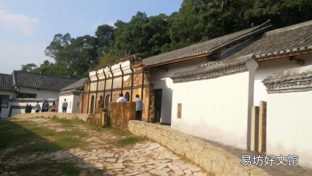 目前感觉公务员是最好的职业,未来20年公务员还是这样吃香吗?