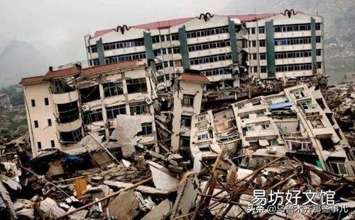 作为这次的疫情重灾区湖北,比起汶川大地震,哪个所受的伤害大?