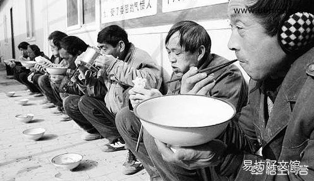 下岗职工应该如何缴纳社保?