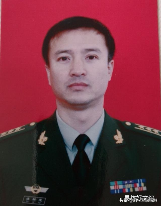 从单位里退休以后,是在家休息好,还是趁着身体健康,再找份工作的好,对此你怎么看?
