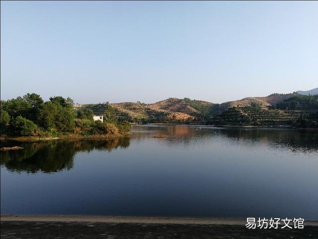 有一口20亩的水塘、靠近高铁站,怎么才能让它的利益最大化呢?